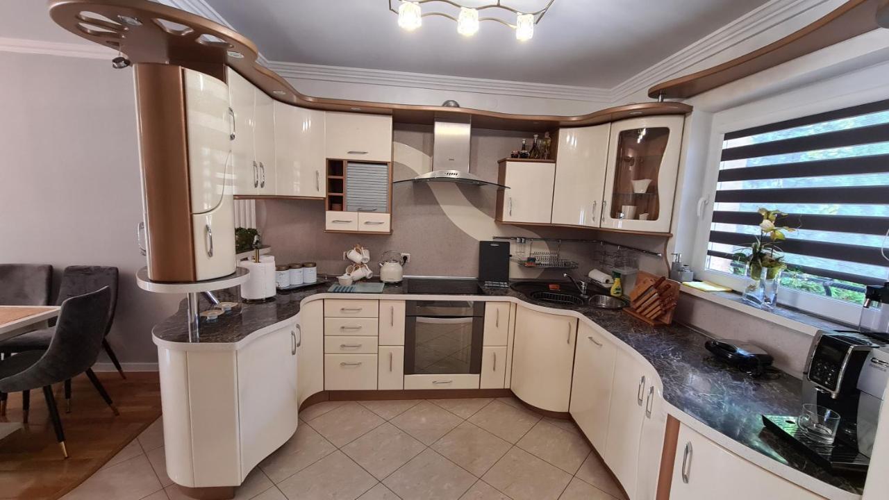 Apartament Deluxe 2 Oświęcim Exteriör bild