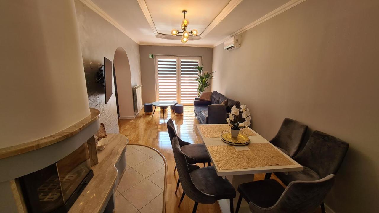 Apartament Deluxe 2 Oświęcim Exteriör bild