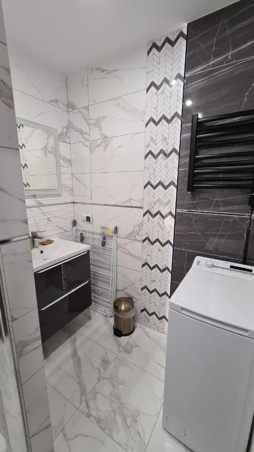 Apartament Deluxe 2 Oświęcim Exteriör bild